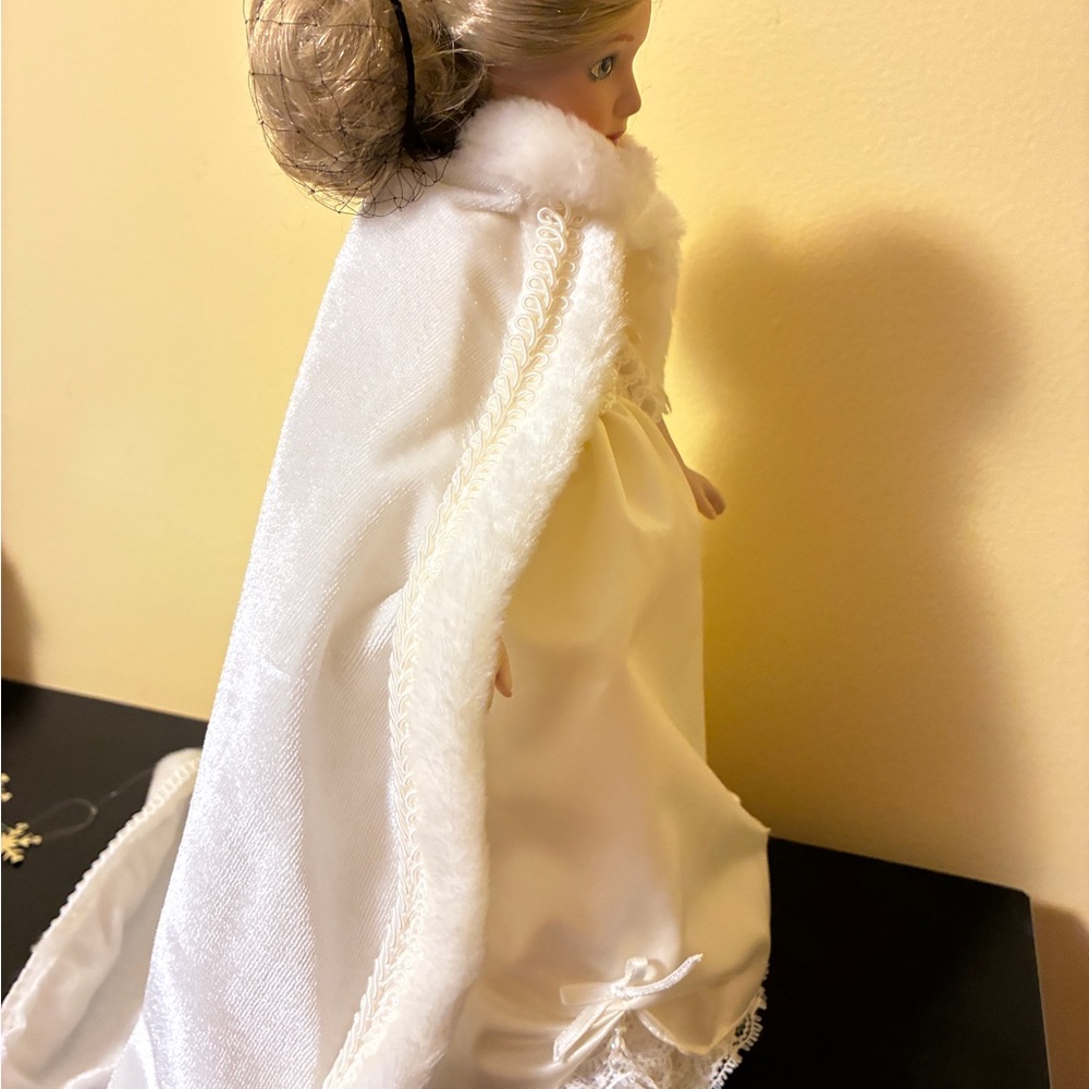 Danbury Mint Storybook Collection Snow Queen Porcelain Doll in Cream Satin Dress - Picture 5 of 9